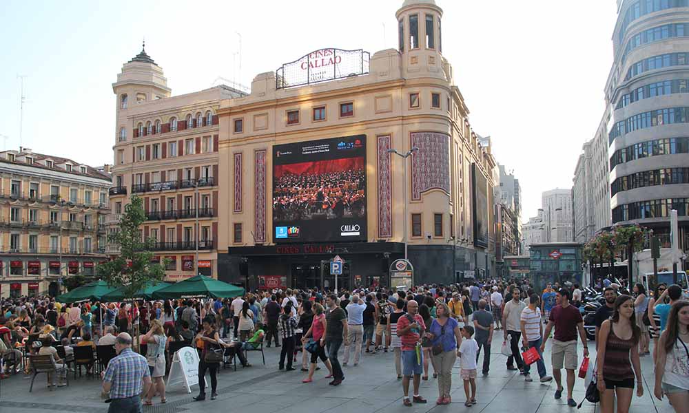 CALLAO CITY LIGHTS